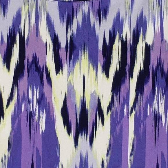 Chicos Tunic Shirt Women’s Size 1 US Medium M Purple Geometric Ikat Zip Back - Picture 4 of 10